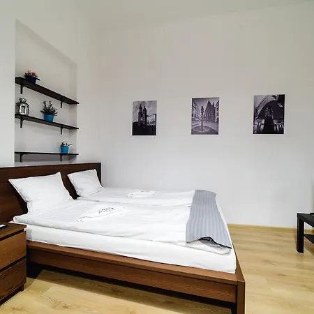 Cracow Rent Szlak Krakkó